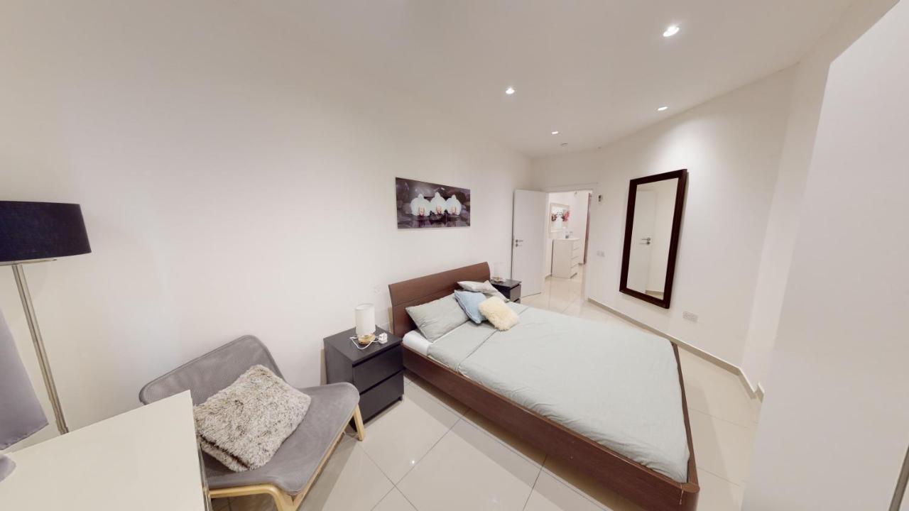 Spacious 3 Bedroom Maisonette Sliema Exterior photo